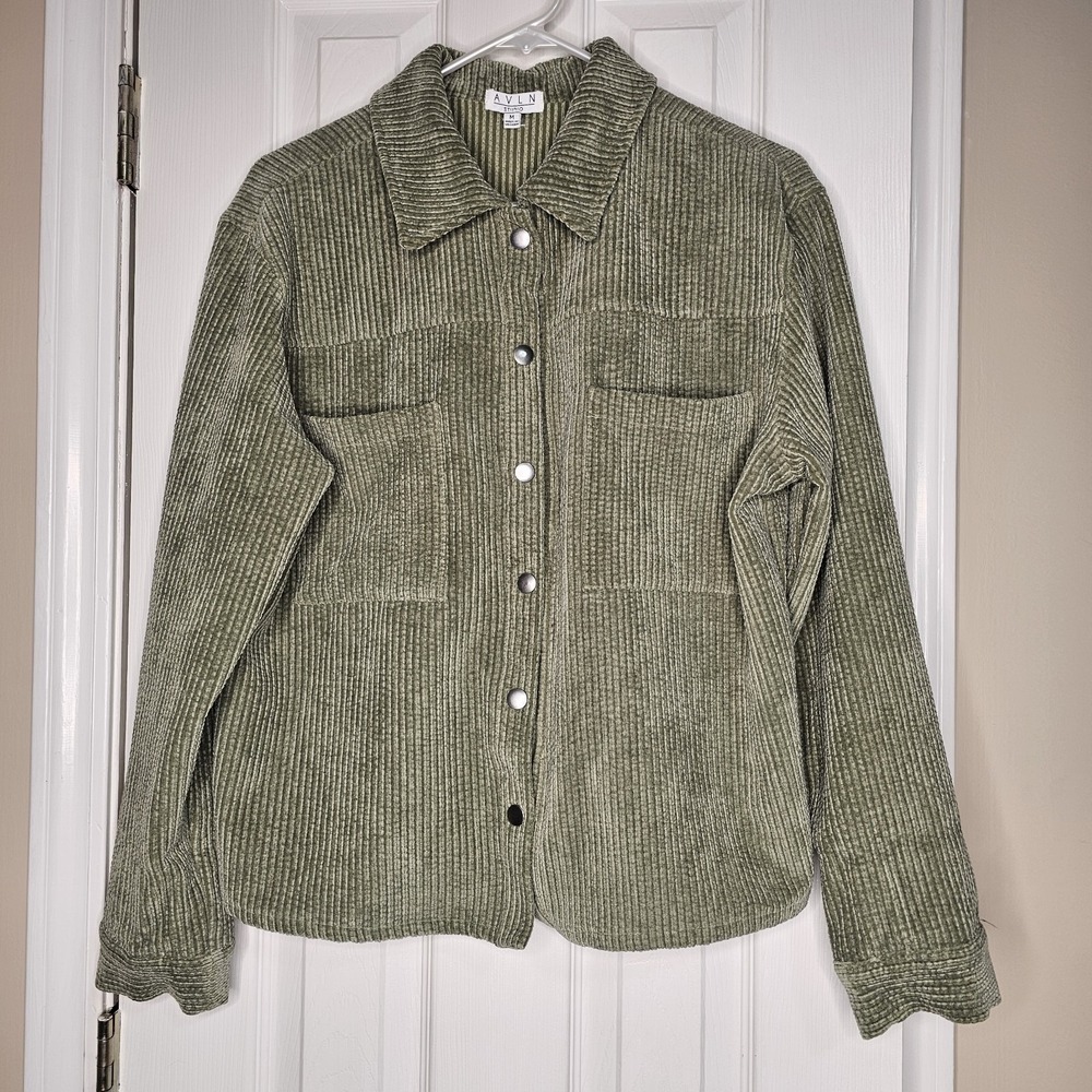 AVLN Olive Corduroy‎ Jacket Shacket Medium Snap Closures Green Soft Light Weight